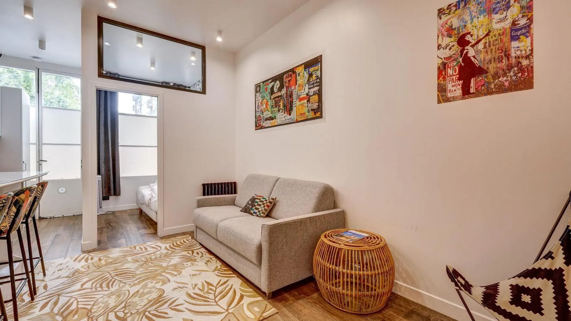 Gare De Lyon 4Bd - 4Bth Apartment! Paris 0*,  France
