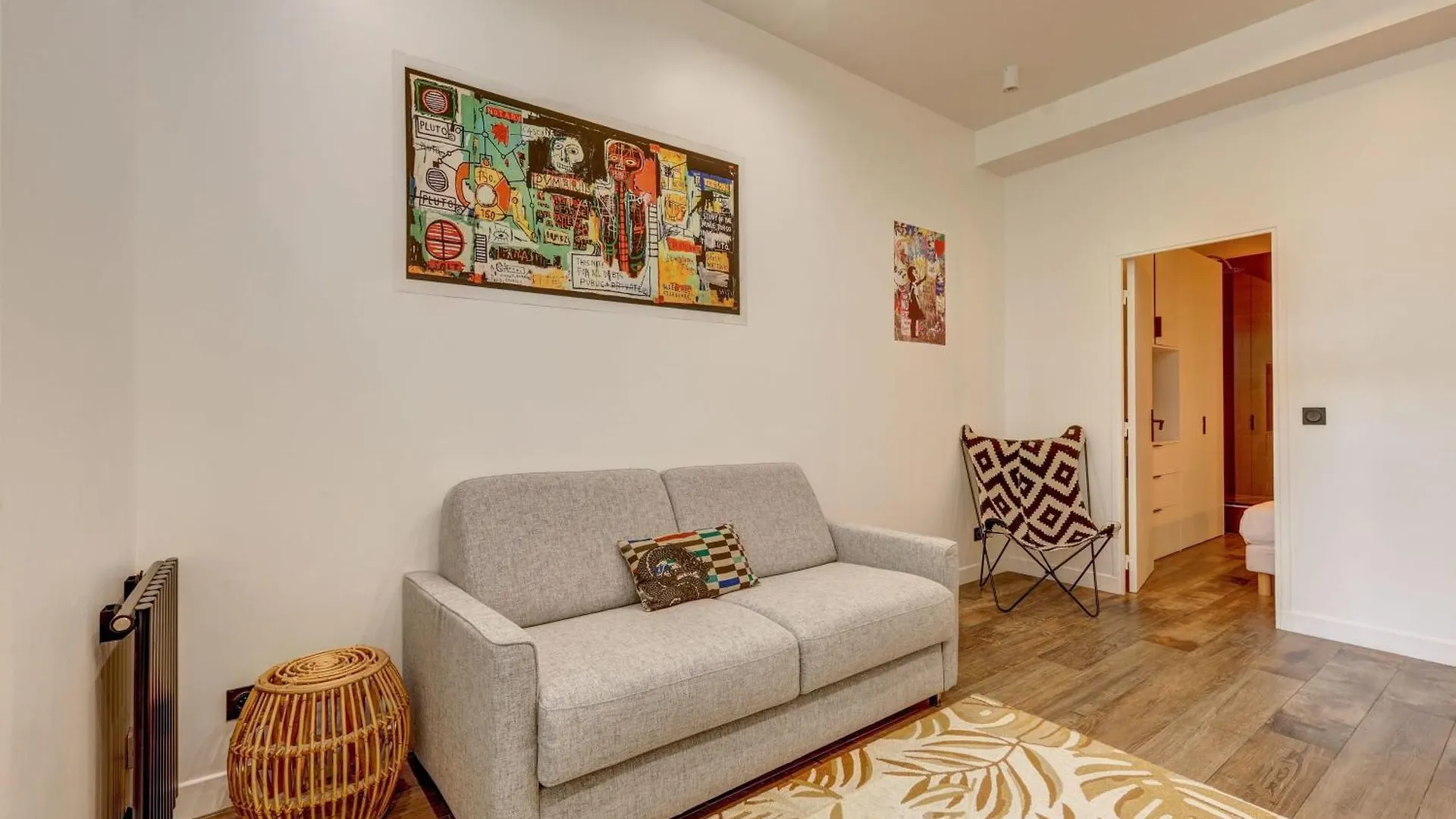 Gare De Lyon 4Bd - 4Bth Apartment! Paris 0*,  France