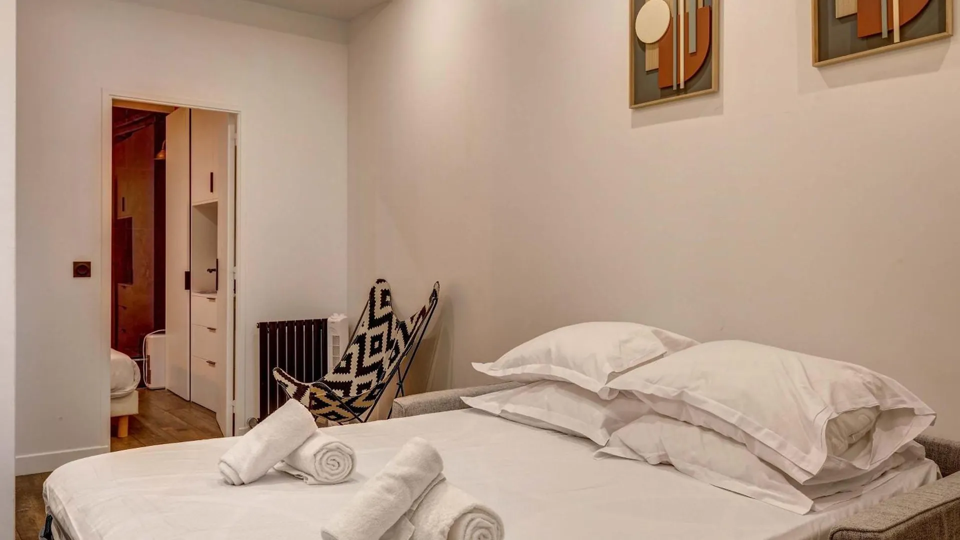 Gare De Lyon 4Bd - 4Bth Apartment! Paris 0*,  France